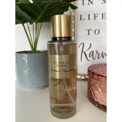 Retur gratuit Spray de corp, Victoria‘s Secret, Coconut Passion, 8.4oz