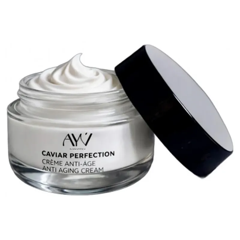 Comandă acum AYV Cosmetics Cremă de întinerire cu caviar 50 ml